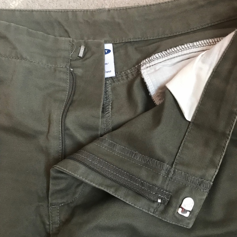 khakis - Picture 4 of 5